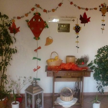 Hotel & Restaurant "Zum Firstenstein" Konigshain المظهر الخارجي الصورة